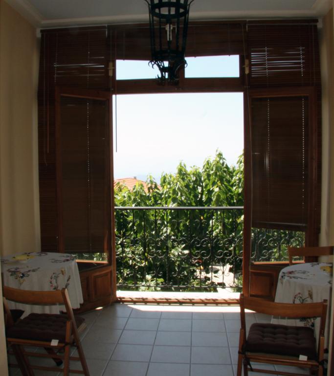 Guesthouse Kolenti Portaria  Bagian luar foto