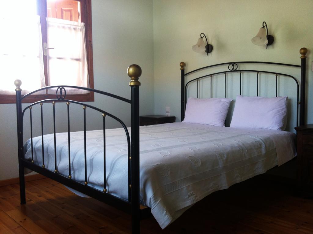 Guesthouse Kolenti Portaria  Bagian luar foto